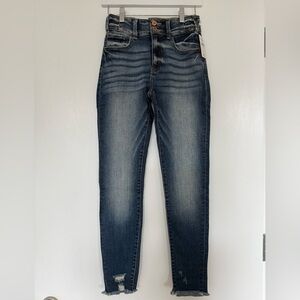 KanCan Signature Kurvy High Rise Ankle Skinny